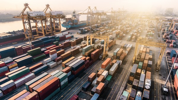 Conveying and warehousing equipment